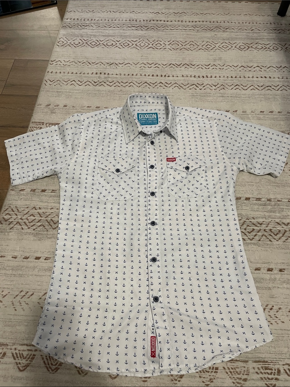 DIXXON White Short-Sleeve Button-Down Shirt with Navy Anchor Print